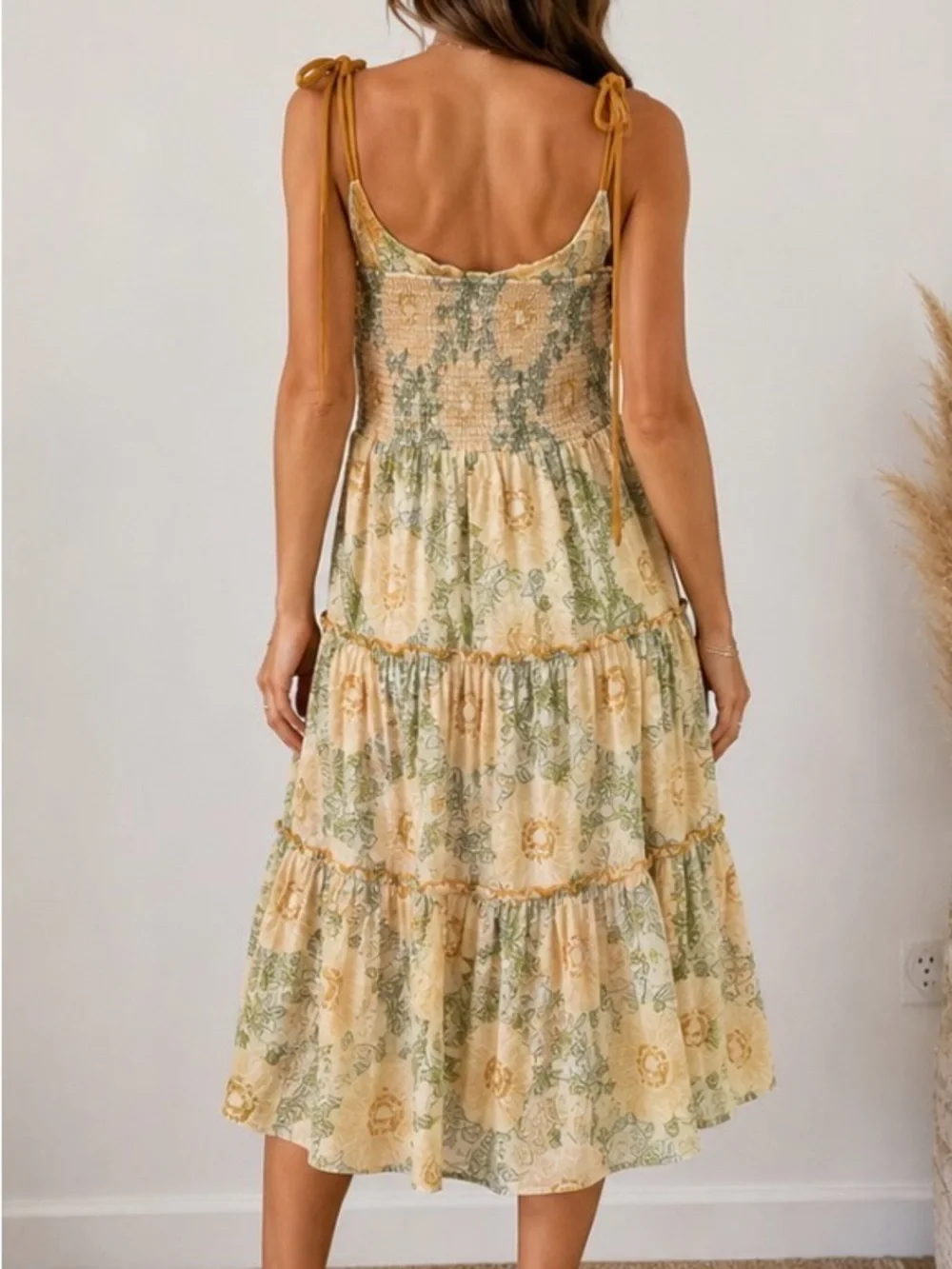 Free People Adriel midi dress in the floral Ivory Combo colorway Sz M -NWT - Picture 2 of 2